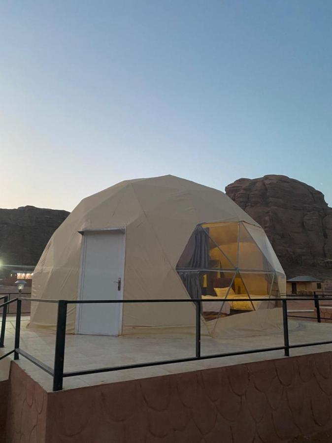 Bubbles Oasis Camp Wadi Rum Room photo