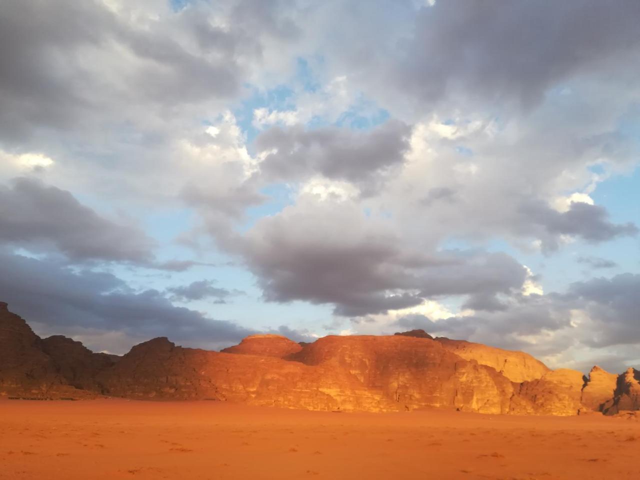 Bubbles Oasis Camp Wadi Rum Exterior photo