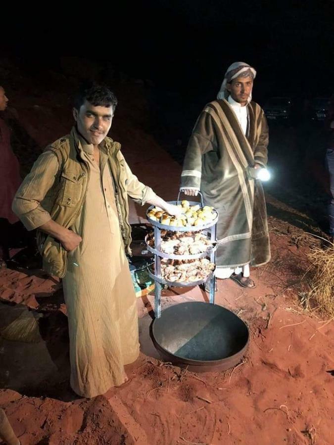 Bubbles Oasis Camp Wadi Rum Exterior photo