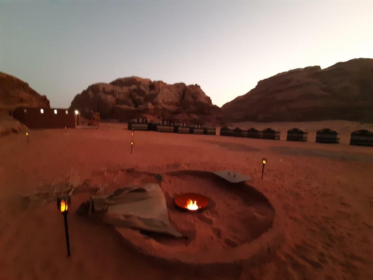 Bubbles Oasis Camp Wadi Rum Exterior photo